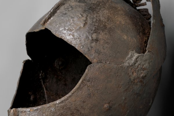 Helm van een ridder - gevonden op de Abdijsite